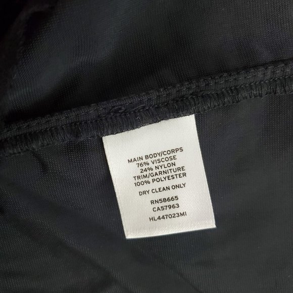 Chelsea28 Black Sleeveless V-Neck Crushed Velvet Top Size Small - Picture 7 of 8